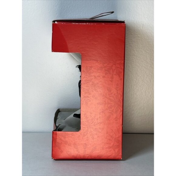 LIKE NEW Hallmark BLACK PANTHER Marvel Comics Resin Christmas Tree Ornament - Picture 2 of 6